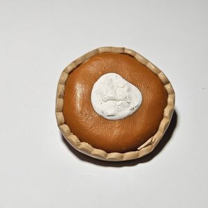 Artisan Handmade Home-made Pumpkin Pie Round Brooch